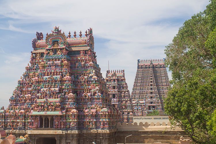 world ka sabse bada mandir